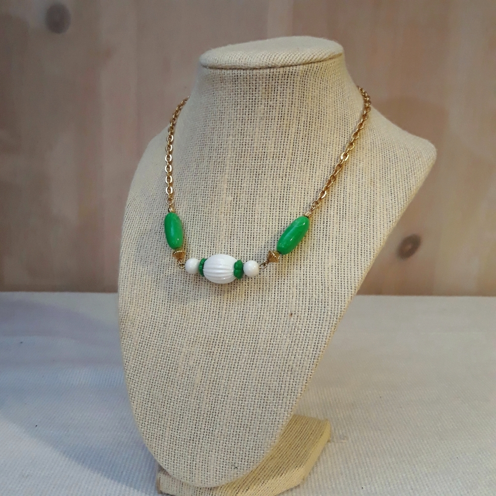 Vintage green & white necklace